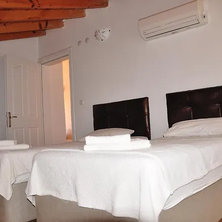 Aparthotel Iskandil