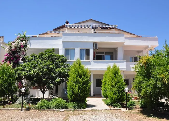 Iskandil Aparthotel *